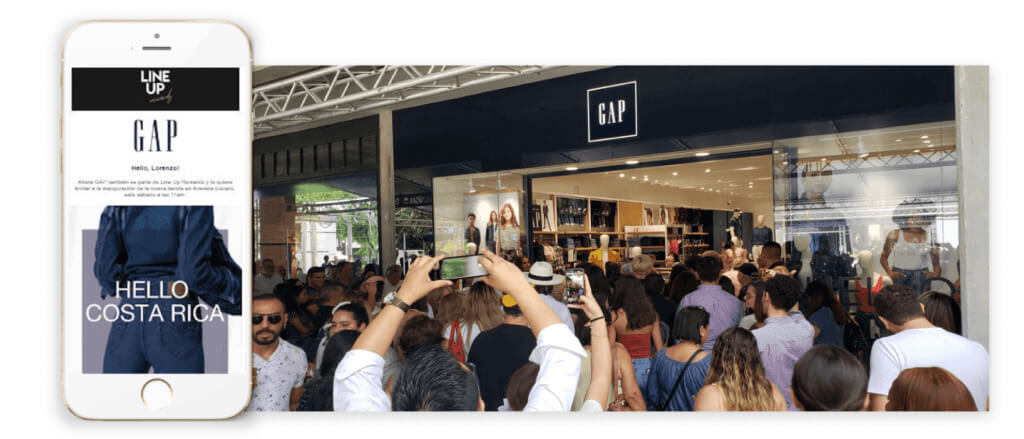 la inauguración de la tienda de Gap en el centro comercial Avenida Escazú